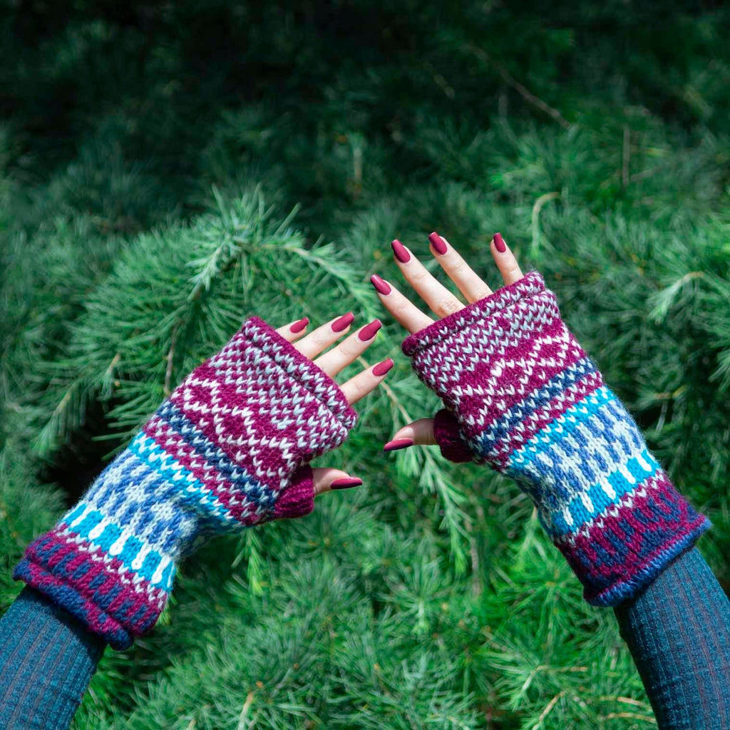 Nordic Tube Gloves-Siesta Crafts