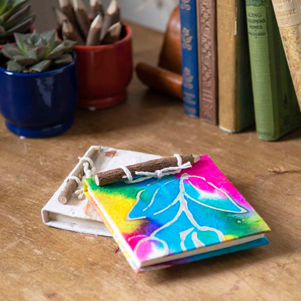 Saa Notebook with Pencil-Siesta Crafts