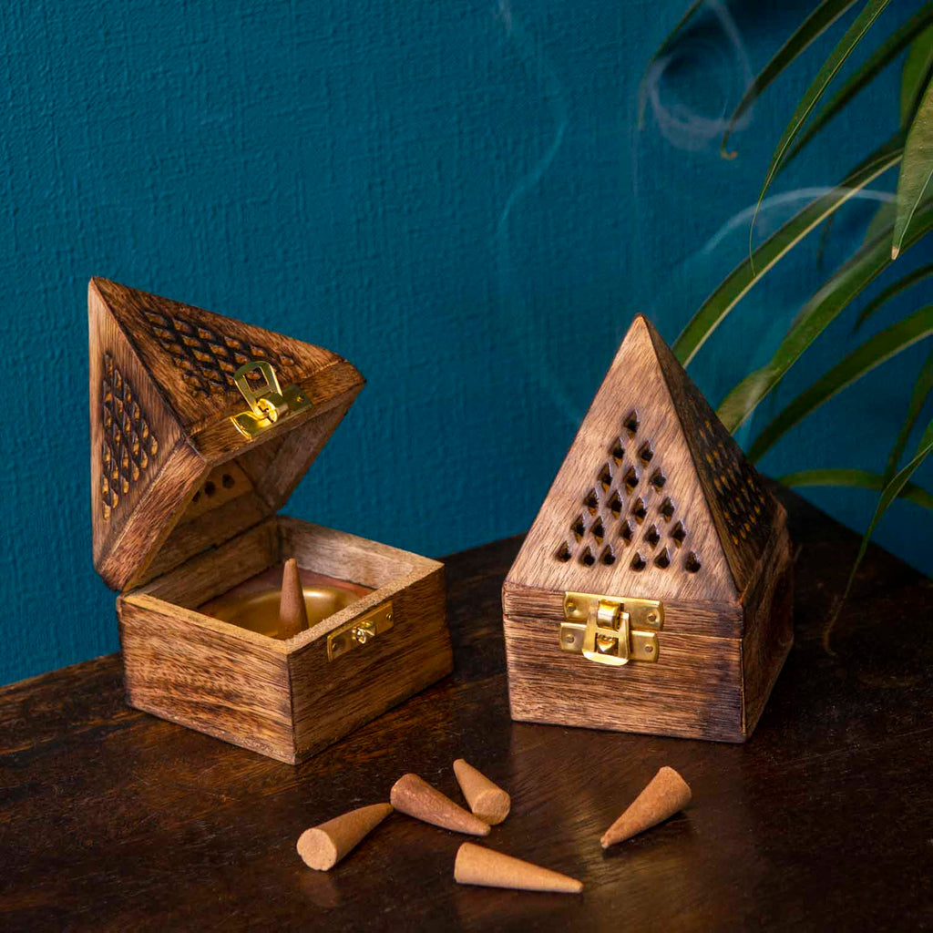 Pyramid Smoke Box-Siesta Crafts