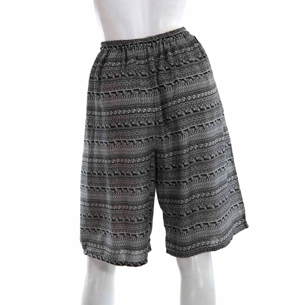 Black and White Knee Shorts-Siesta Crafts
