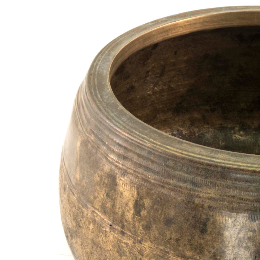 Antique Mani Singing Bowl No.43-Siesta Crafts