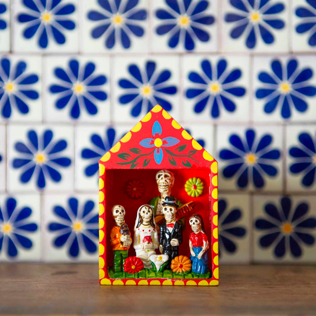 Small Wedding Retablo-Siesta Crafts