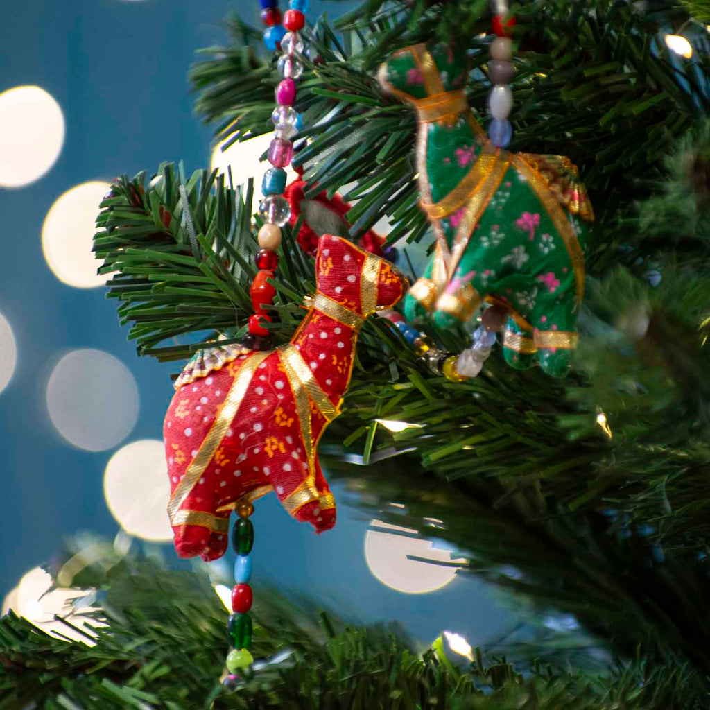 String of Camels-Siesta Crafts