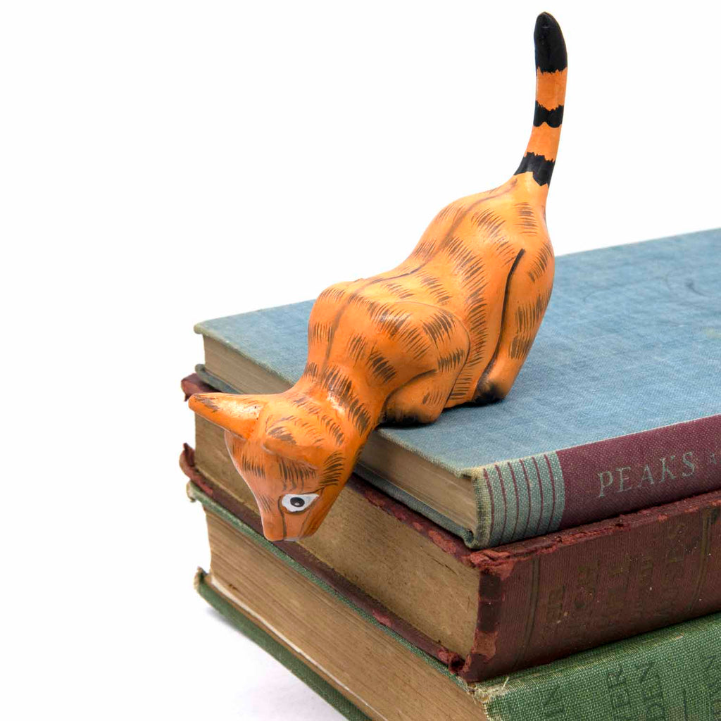 Ginger Shelf Cat-Siesta Crafts