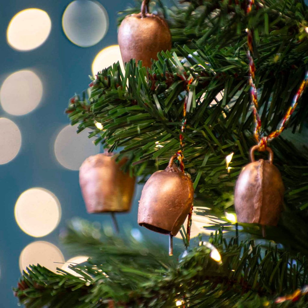 Small Bulb Bells on String-Siesta Crafts