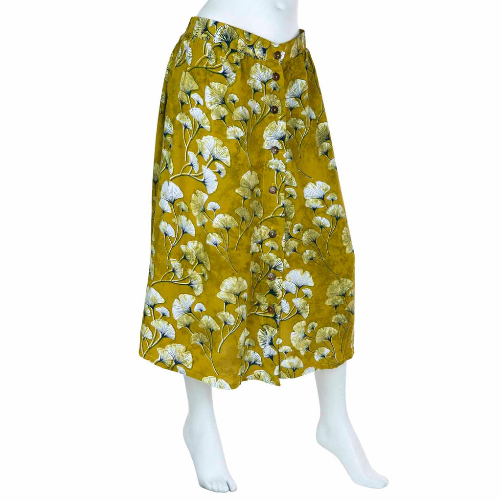 Button Skirt-Siesta Crafts