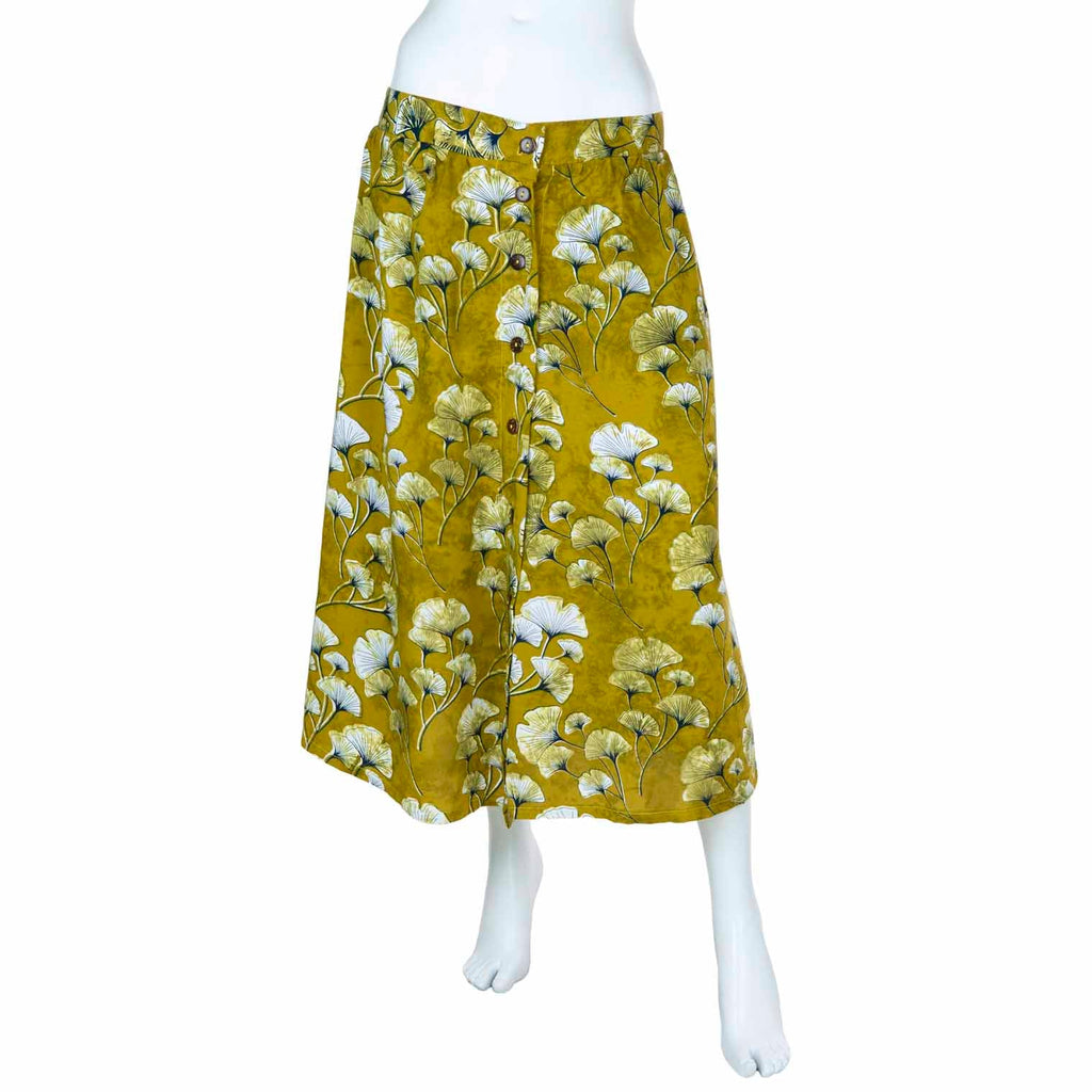 Button Skirt-Siesta Crafts