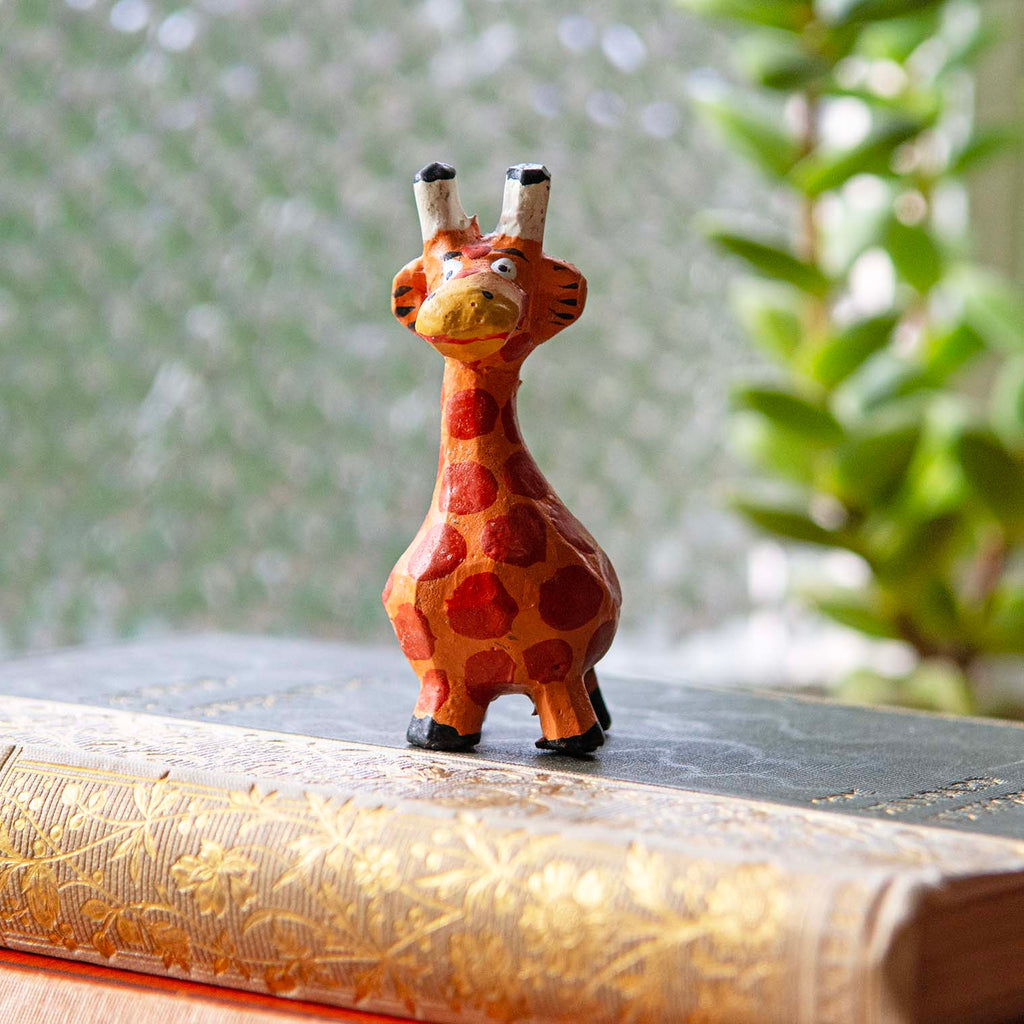 Cartoon Giraffe Small-Siesta Crafts