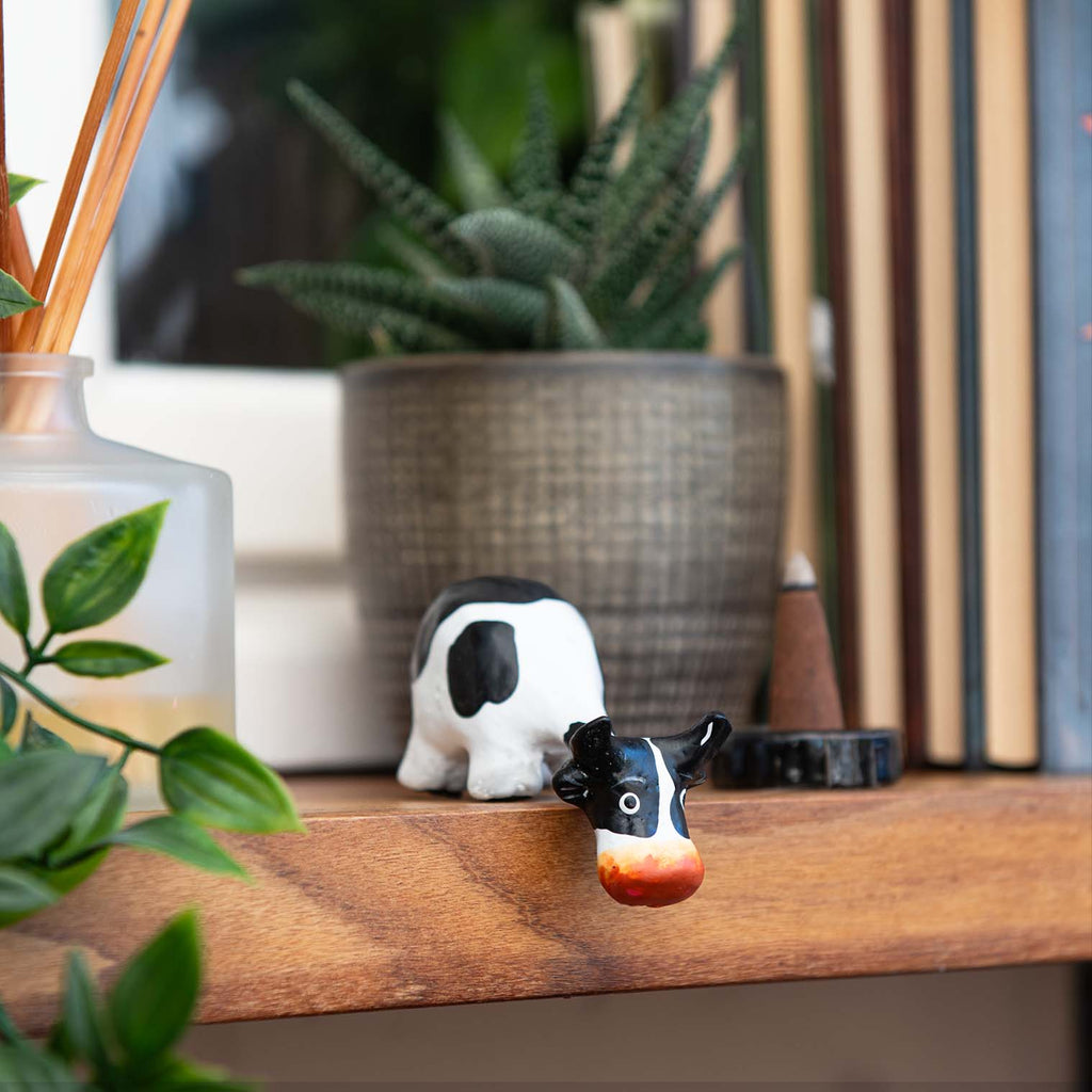 Cartoon Shelf Cow-Siesta Crafts