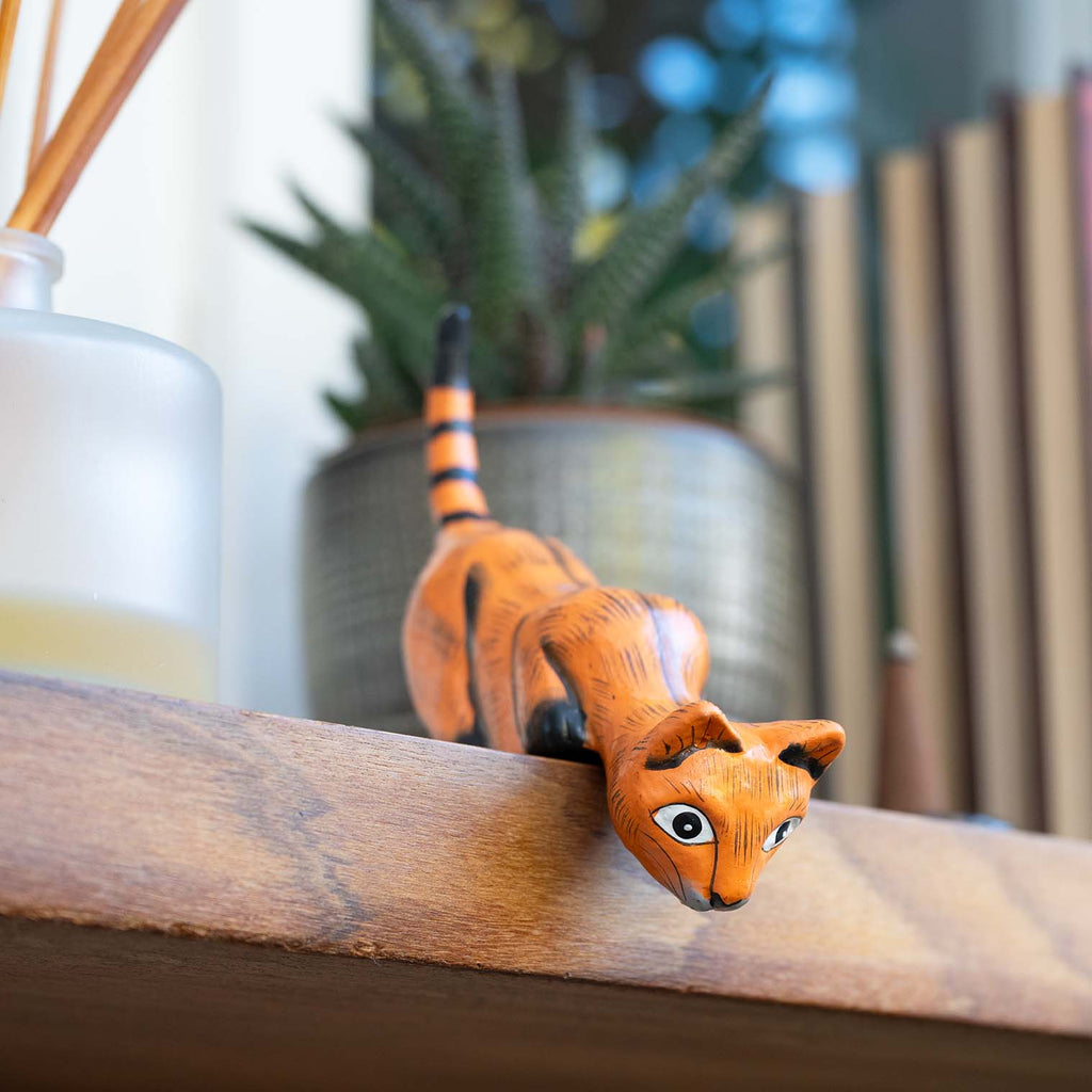 Ginger Shelf Cat-Siesta Crafts