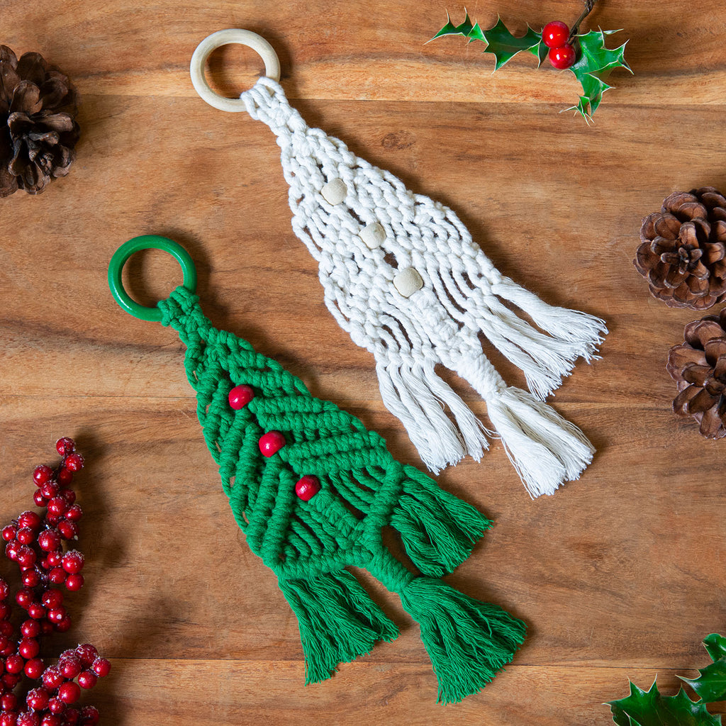 Macrame Christmas Tree Hanging-Siesta Crafts