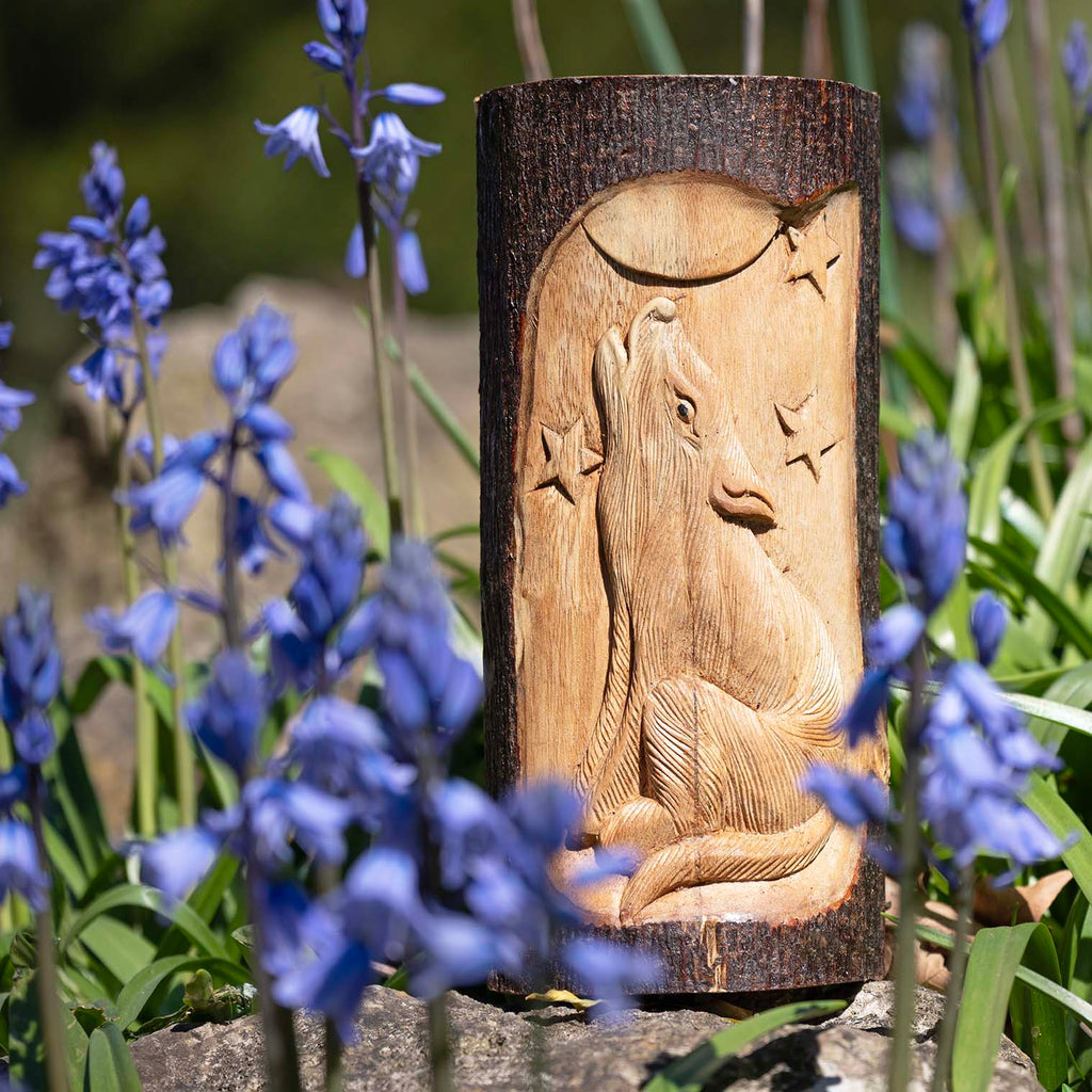 Howling Wolf in Wood-Siesta Crafts