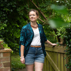 Scoop Shrug-Siesta Crafts
