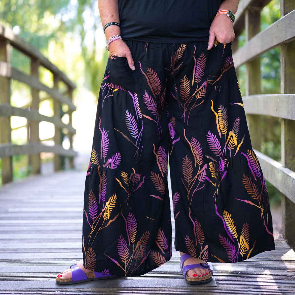 Flamenco Style Wide Trousers - Wheat Batik