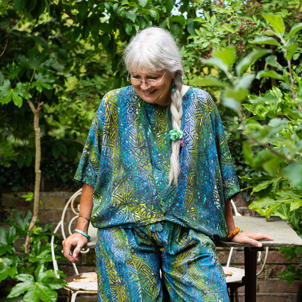 Butterfly Pleat Top - Lagoon Batik-Siesta Crafts