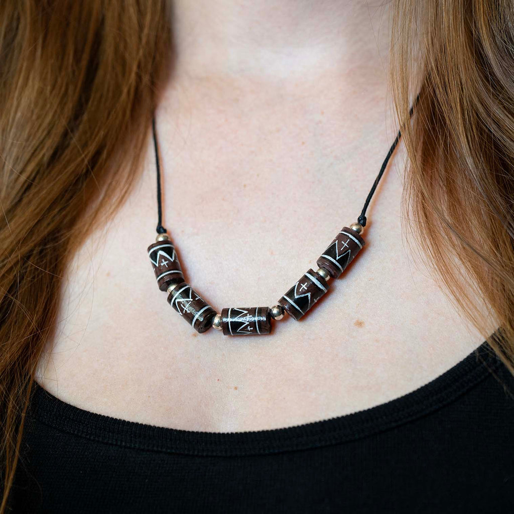 Brown Mountain Bead Necklace