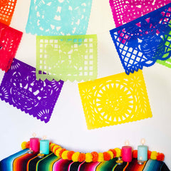 Papel Picardo Tissue Flower Bunting