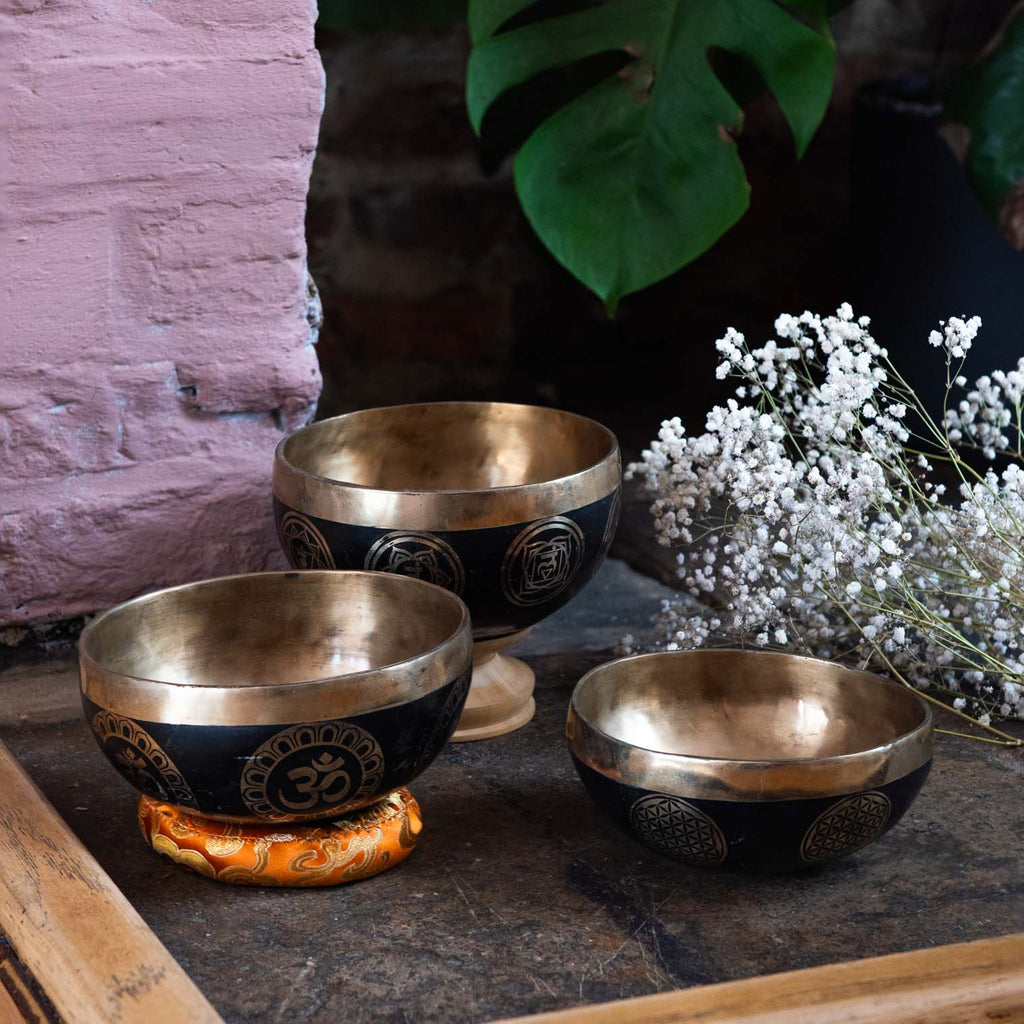 Mustang Black Singing Bowl-Siesta Crafts