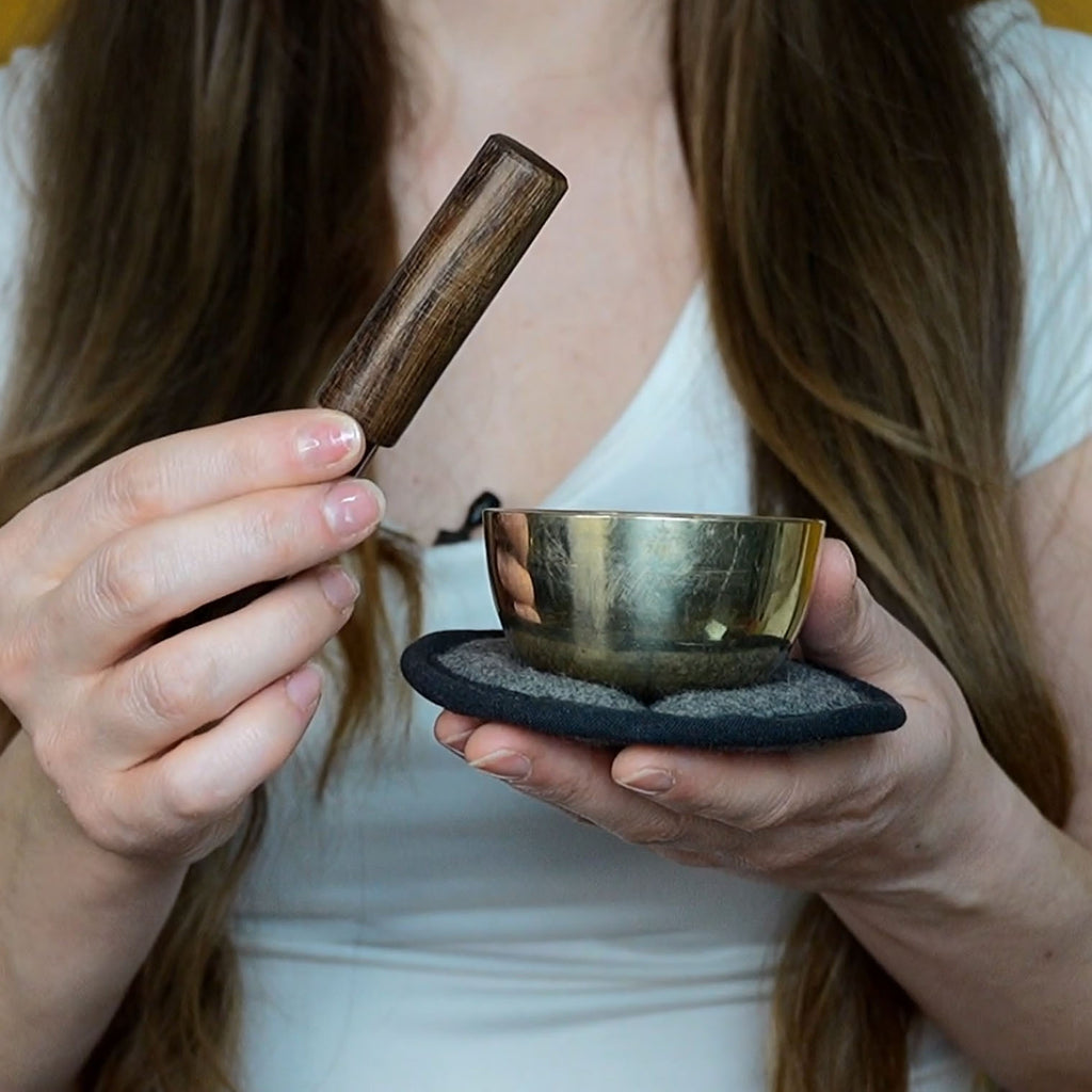 Small Singing Bowl Set
