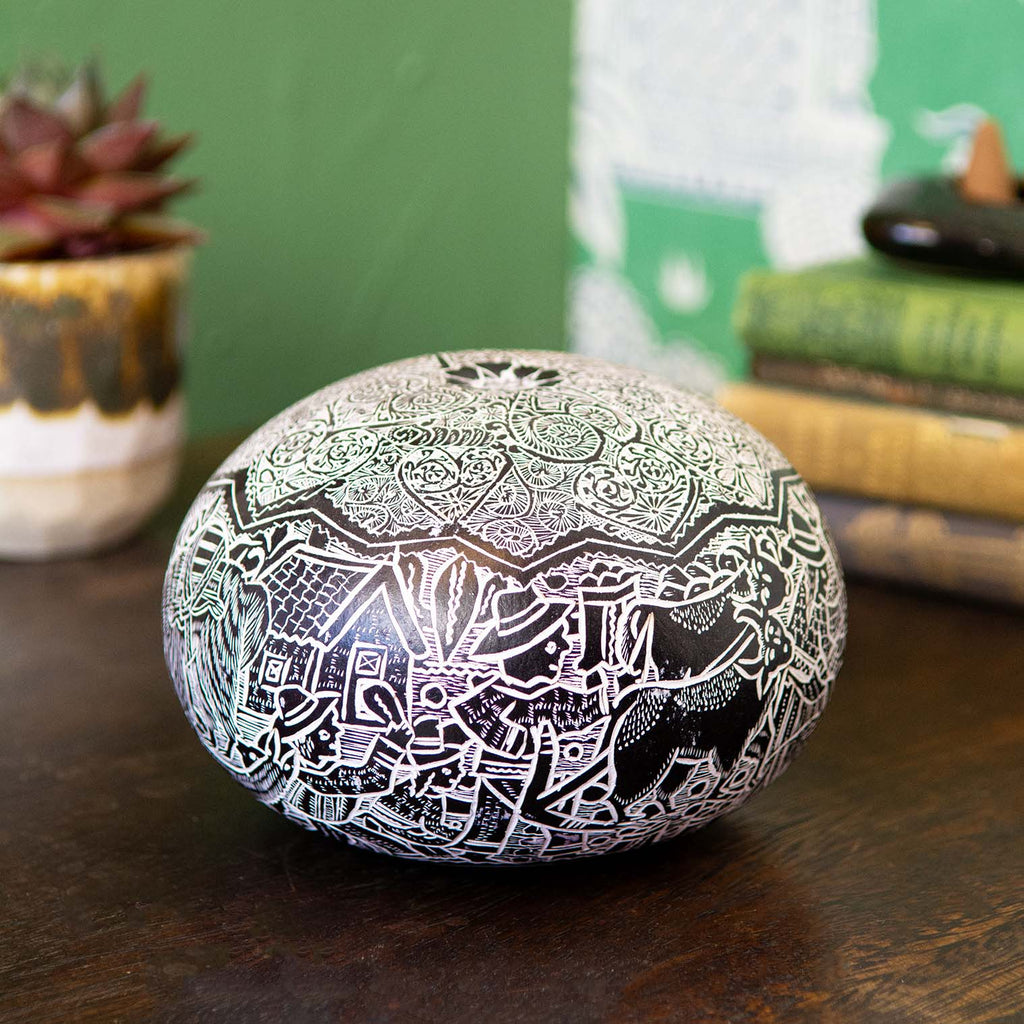 Artisan Intricate Folk Art Gourd No.11-Siesta Crafts