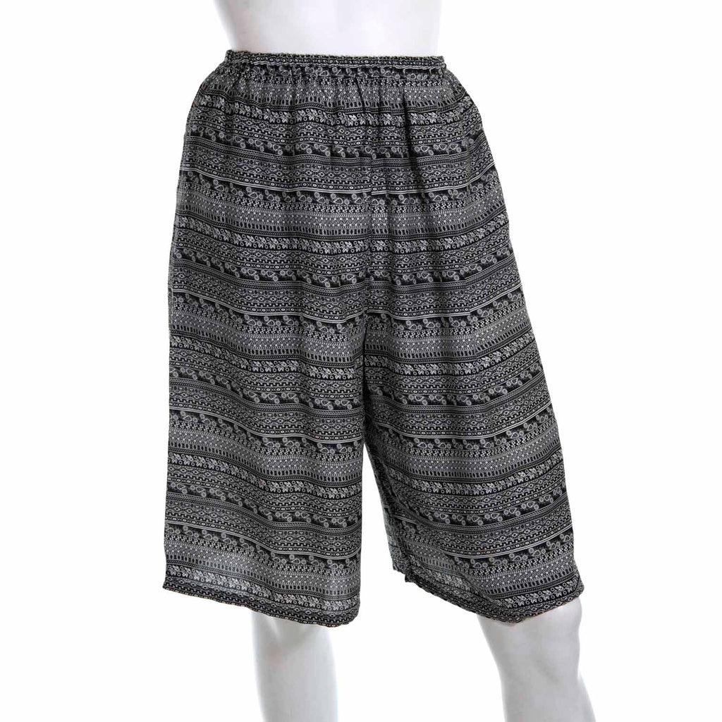 Black and White Knee Shorts-Siesta Crafts