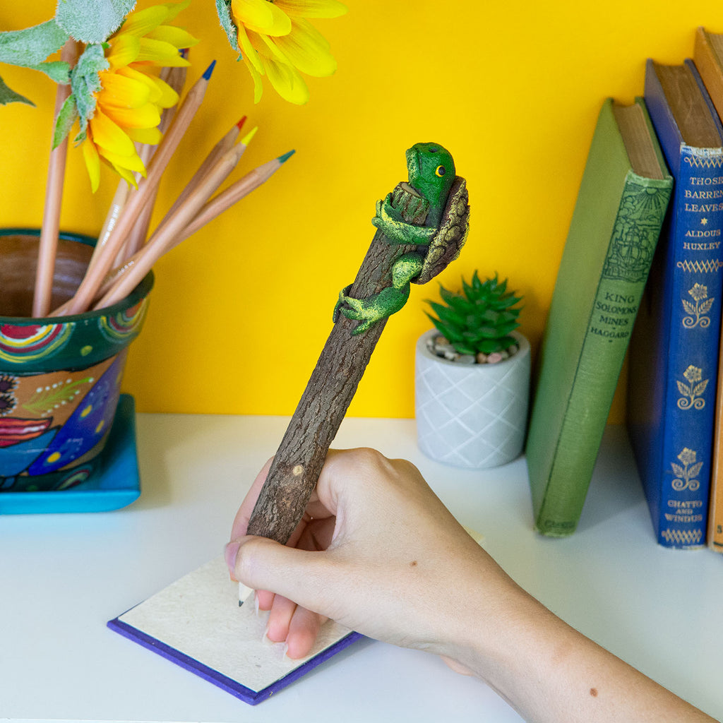 Turtle Sawdust Pencil-Siesta Crafts